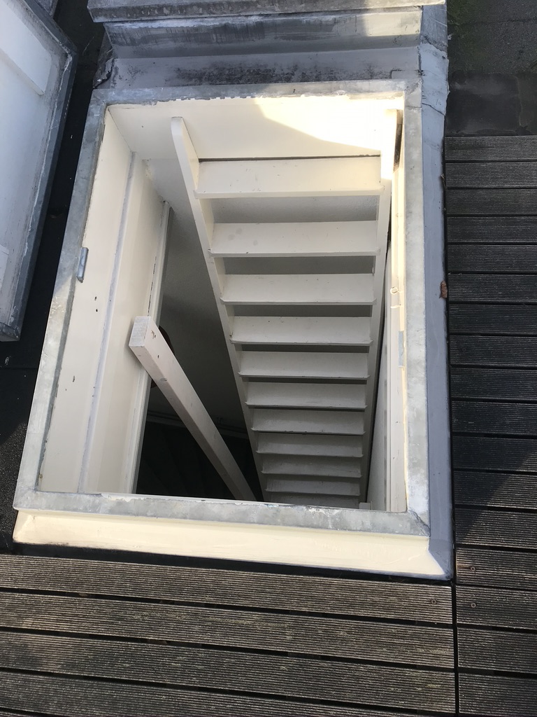 FB9BF907-41D5-43E8-8AE2-76662ED75645_1_105_c